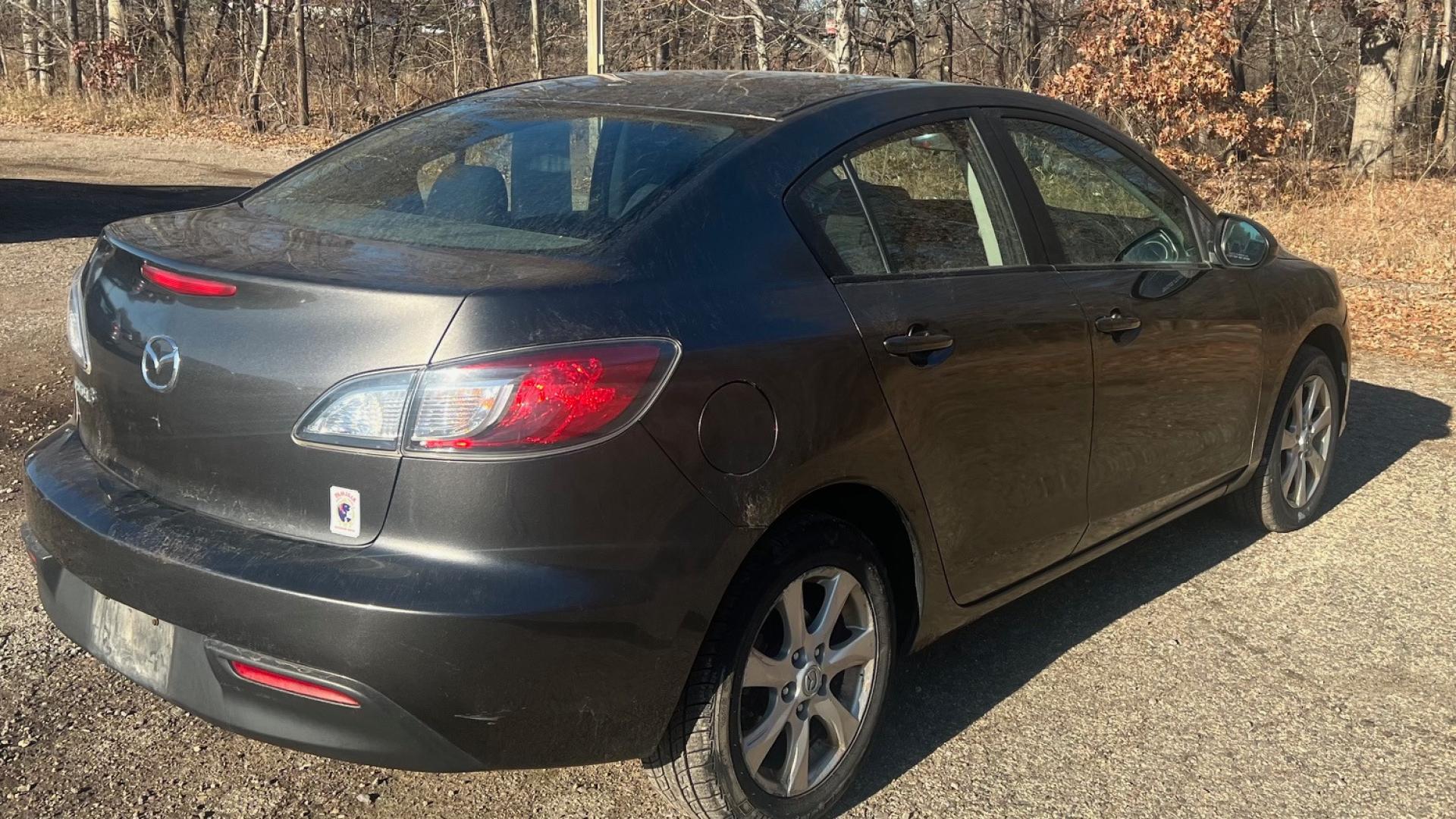 2010 Mazda MAZDA3 Unknown (JM1BL1SF9A1) , located at 17255 hwy 65 NE, Ham Lake, MN, 55304, 0.000000, 0.000000 - Photo#4